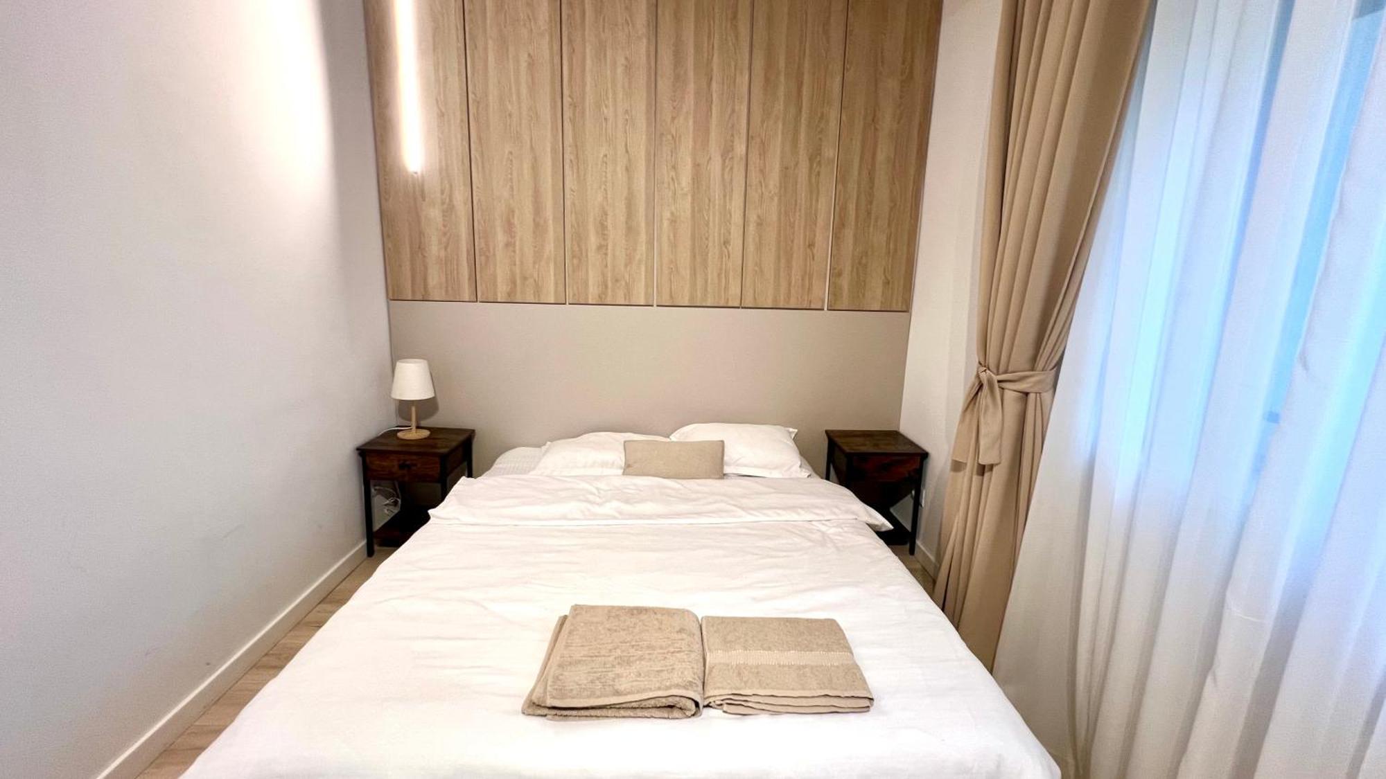 Nice Flat In Villa Near Old Town Bucharest Luaran gambar