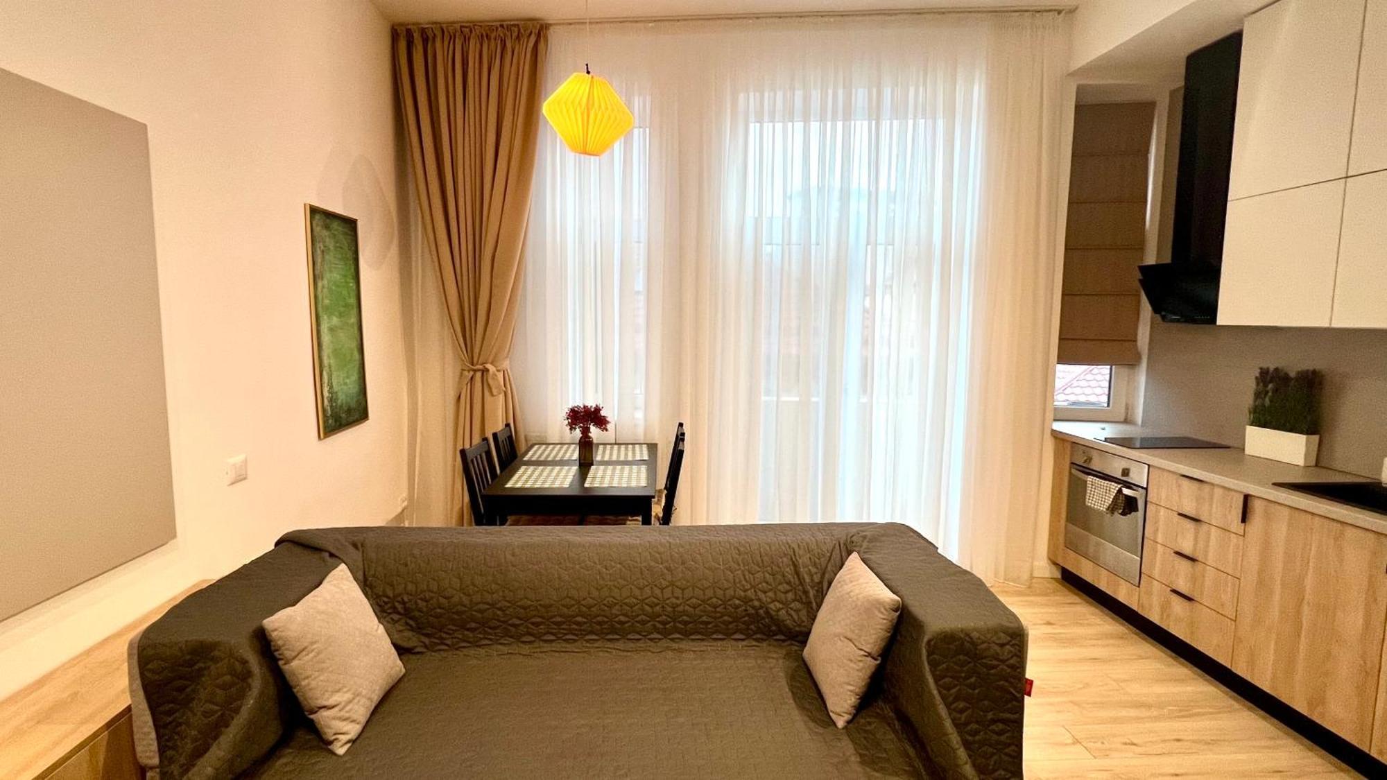 Nice Flat In Villa Near Old Town Bucharest Luaran gambar